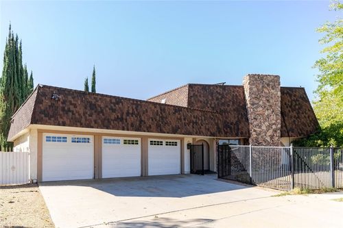 310 Susan Ct, Palmdale, CA, 93551 | Card Image