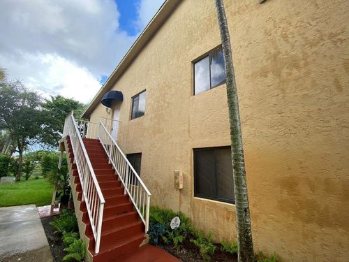 apt-207-6013 10th Ave N, Greenacres, FL, 33463-1615 | Card Image