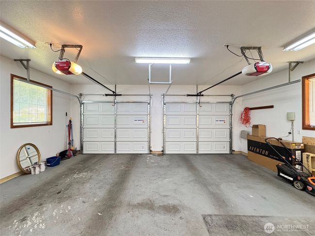 42 Charles Way, House other with 3 bedrooms, 2 bathrooms and 2 parking in Sequim WA | Image 32