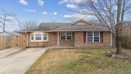 522 Chief Stan Waite Ln, Catoosa, OK, 74015-2164 | Card Image
