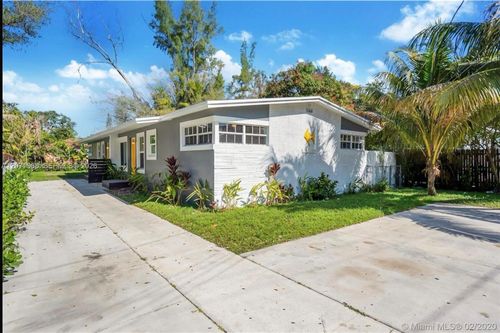 1301-1301 Ne 147th St, Miami, FL, 33161-2548 | Card Image