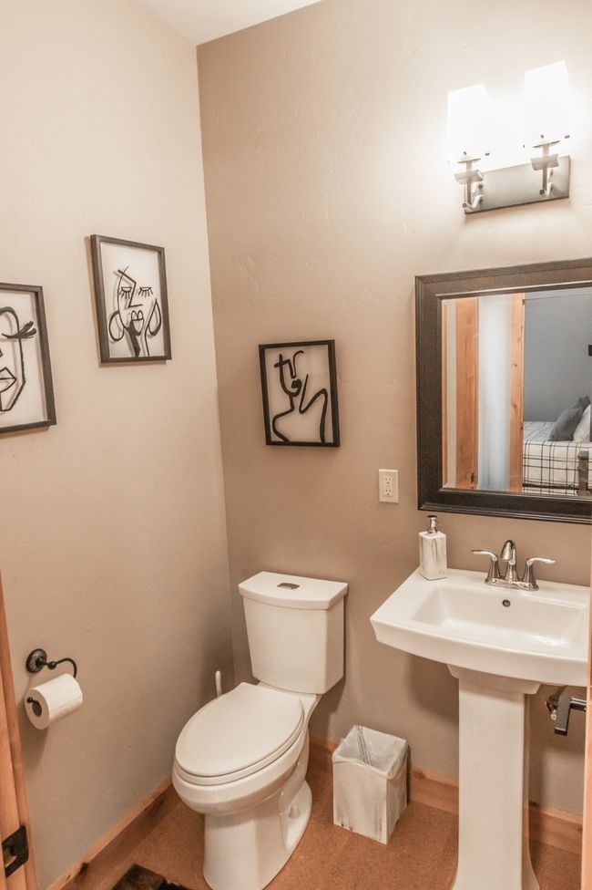 Half bath | Image 32