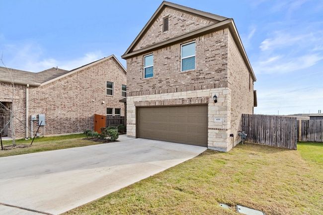 488 Pepperbark Loop, House other with 4 bedrooms, 3 bathrooms and null parking in Buda TX | Image 4