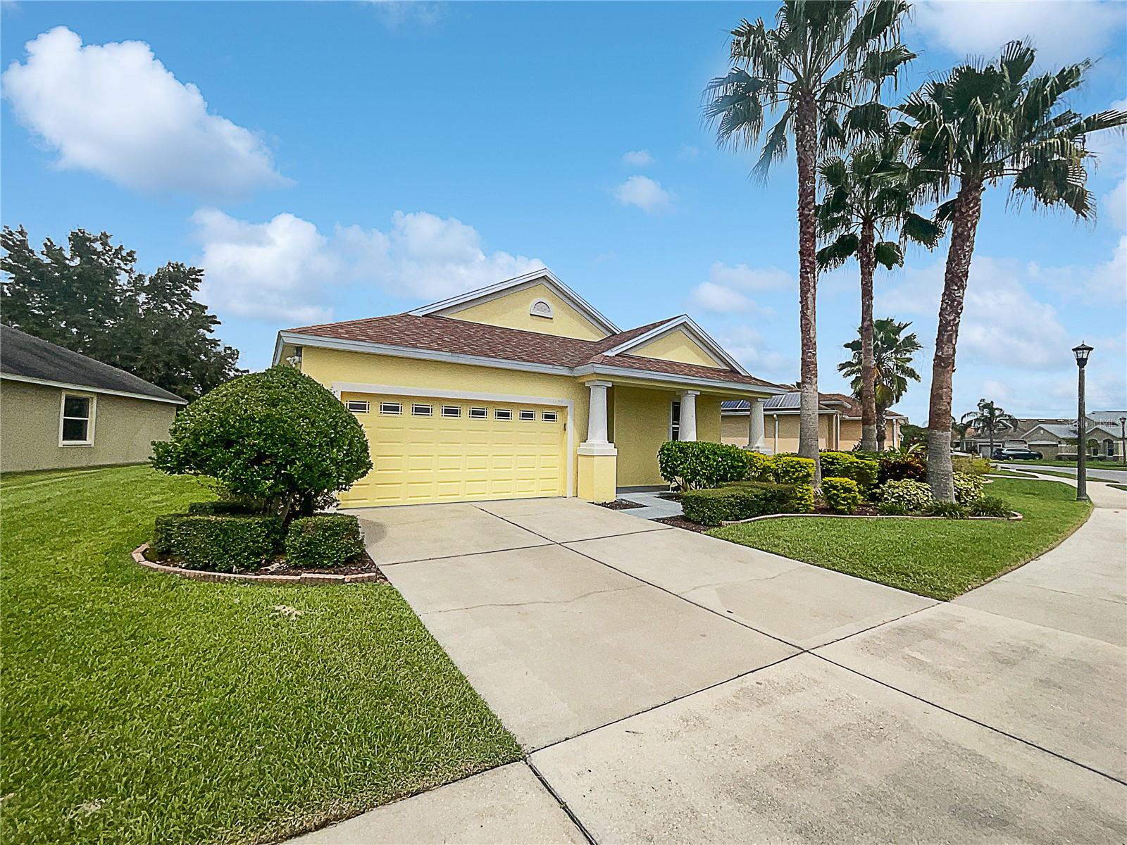 Aral Dr, Lakeland, FL 33805
