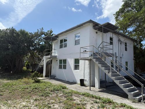 1-805 3rd St, West Palm Beach, FL, 33401-4107 | Card Image