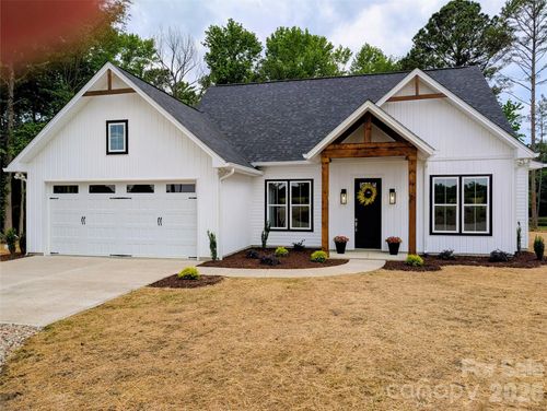 725 Potter Rd, Lancaster, SC, 29720-6049 | Card Image