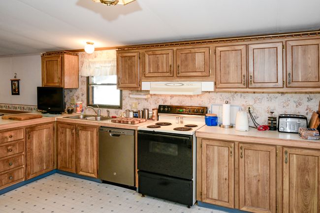 5711 Birch St, House other with 2 bedrooms, 1 bathrooms and null parking in Caseville MI | Image 21