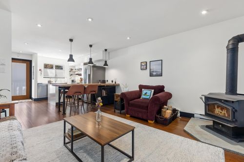3-1470 Laurel St, Pemberton, BC, V0N2L1 | Card Image