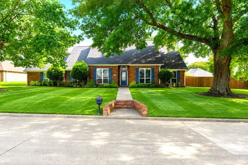 216 Turnberry Cir, Mt Pleasant, TX, 75455-6701 | Card Image