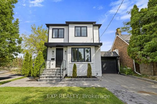 180 Glenwood Cres, East York, ON, M4B1K4 | Card Image