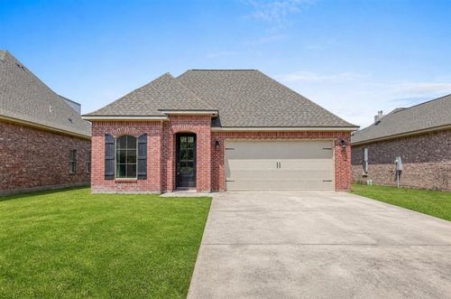 548 Sheila Dr, Sulphur, LA, 70663-2972 | Card Image