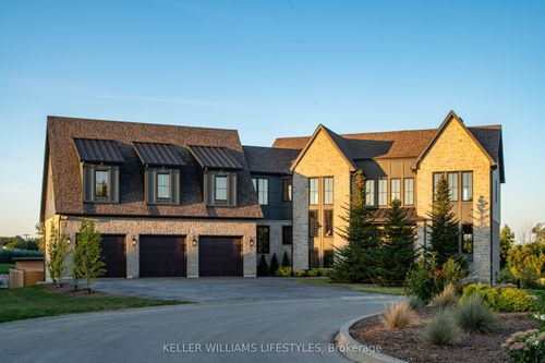 202-9861 Glendon Dr, Middlesex Centre, ON, N0L1R0 | Card Image