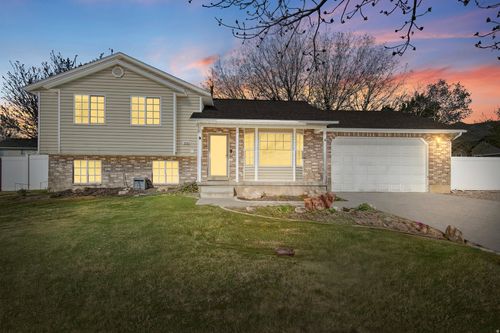 3839 N Adams St, Eagle Mountain, UT, 84013-9751 | Card Image