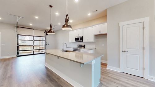 2004 Sonya Ter, Nashville, TN, 37209-5425 | Card Image