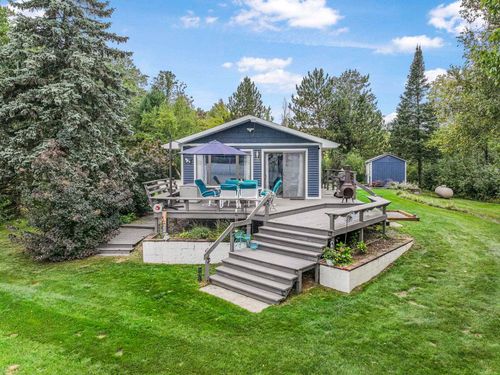 10800 Puryear Dr, Interlochen, MI, 49643-8602 | Card Image