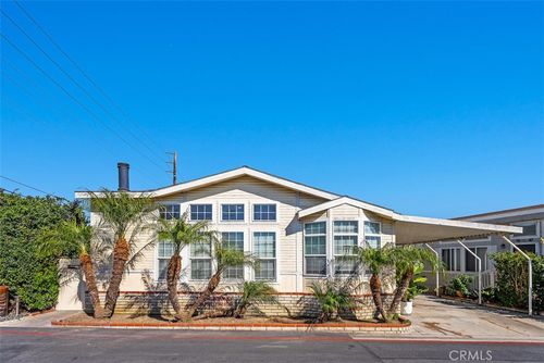 spc-402-80 Huntington St, Huntington Beach, CA, 92648-5348 | Card Image