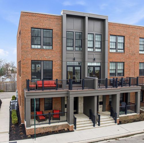 2486 Westmont Blvd, Upper Arlington, OH, 43221-3468 | Card Image