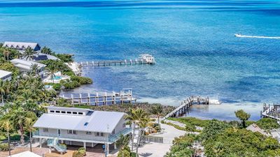 Ocean front beach house with pool (15 of | Image 3