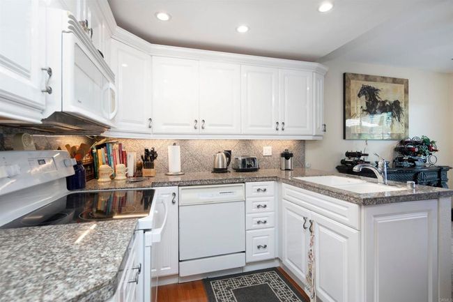 UNIT-152 - 5440 Baltimore Dr, Condo with 2 bedrooms, 1 bathrooms and 2 parking in La Mesa CA | Image 10