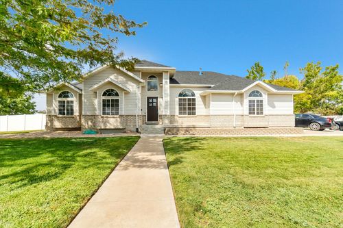 66 Tiebreaker Dr, Grantsville, UT, 84029-9223 | Card Image