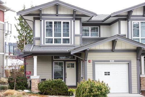 5915 Beachgate Lane, Sechelt, BC, V7Z0A4 | Card Image