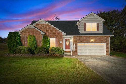 3700 Wheatfield Ln, Clarksville, TN, 37040-5466 | Card Image