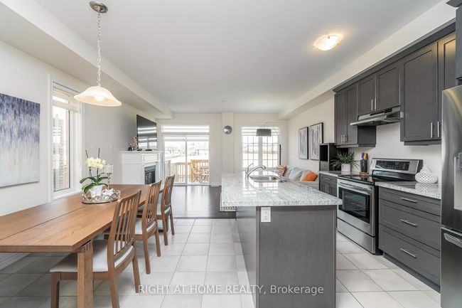 78 Heming Trail, House attached with 4 bedrooms, 3 bathrooms and 2 parking in Ancaster ON | Image 10