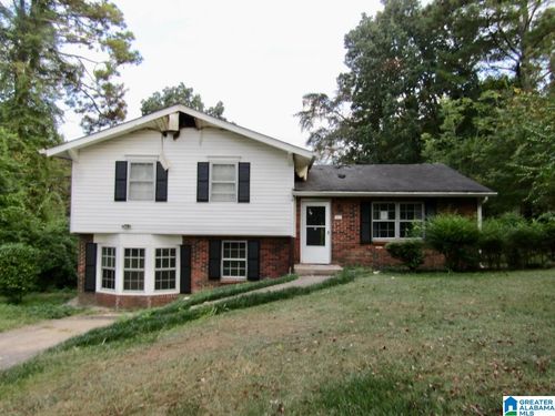 227 27th Court Cir Nw, Center Point, AL, 35215-2427 | Card Image