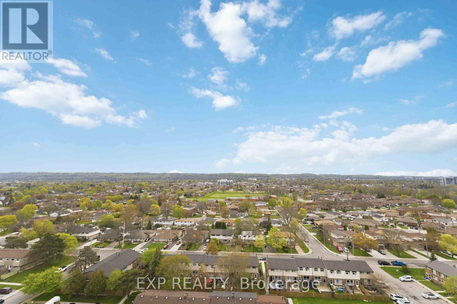 Residential in Hamilton (Riverdale) 3