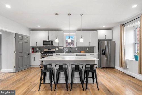 7600 Fayette St, PHILADELPHIA, PA, 19150-2216 | Card Image