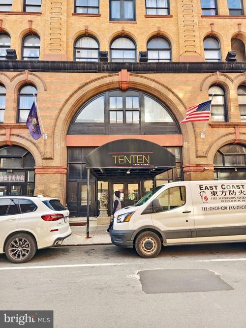 apt-8i-1010 Race St, PHILADELPHIA, PA, 19107-2335 | Card Image