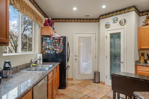 1212 Vessona Cir, Folsom, CA, 95630-8728 | Card Image