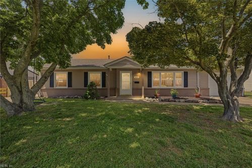 4416 Ben Franklin Lane, Virginia Beach, VA, 23464 | Card Image