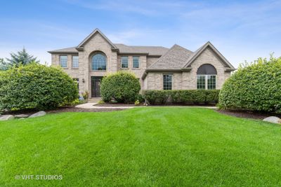 131 Boulder Drive, House other with 4 bedrooms, 4 bathrooms and 3 parking in Lake In The Hills IL | Image 2