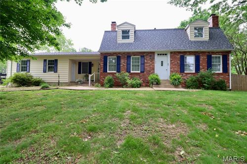 1104 Indian Creek Dr, Lebanon, MO, 65536-2021 | Card Image