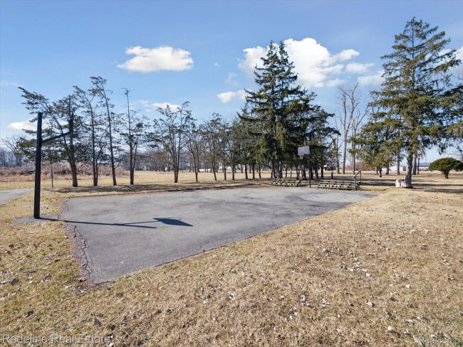 6730 Lakeshore Dr, House other with 3 bedrooms, 3 bathrooms and null parking in Newport MI | Image 46