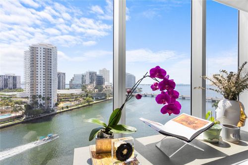 apt-1001-495 Brickell Ave, Miami, FL, 33131-2777 | Card Image