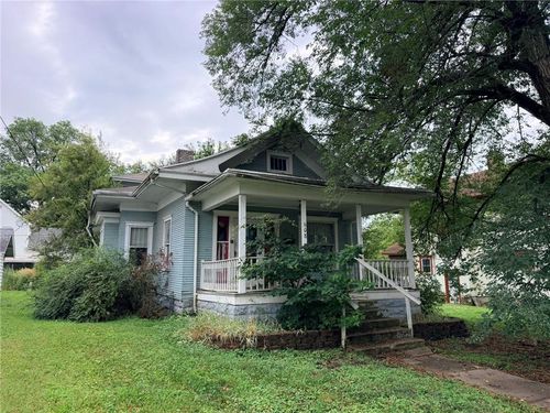 608 Linn St, Trenton, MO, 64683-2332 | Card Image