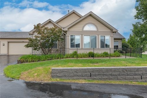 184 Villa Pointe Dr, Springboro, OH, 45066-8314 | Card Image