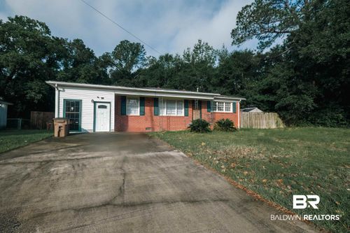 3157 Angus Dr S, Mobile, AL, 36606-2858 | Card Image