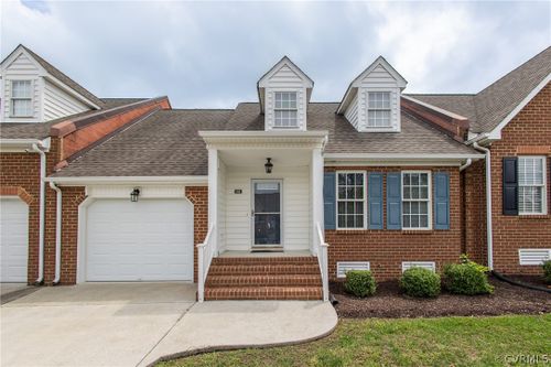 102 Gilcreff Place, Colonial Heights, VA, 23834 | Card Image