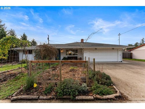 721 Se 135th Ave, Portland, OR, 97233-1921 | Card Image