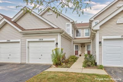 160-17 - 17838 W Braewick Road, Condo with 2 bedrooms, 2 bathrooms and 1 parking in Gurnee IL | Image 1