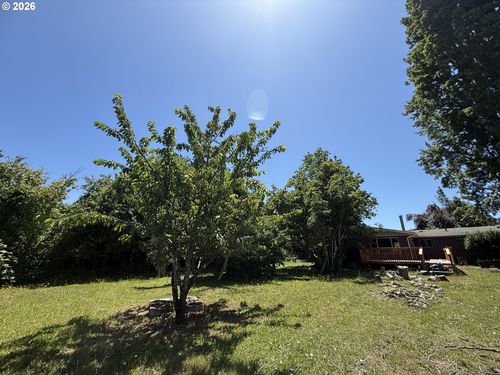 211 E Alder St, Powers, OR, 97466 | Card Image