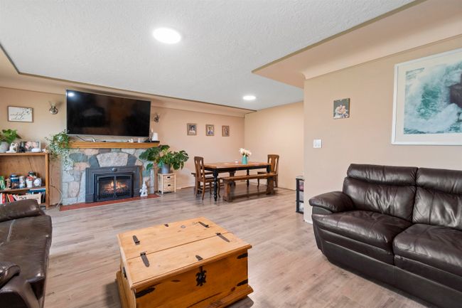538 3rd Avenue, House other with 4 bedrooms, 3 bathrooms and 8 parking in Hope BC | Image 6