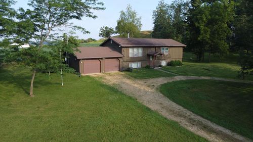 6202 S Elmoville Rd, Stockton, IL, 61085-9340 | Card Image