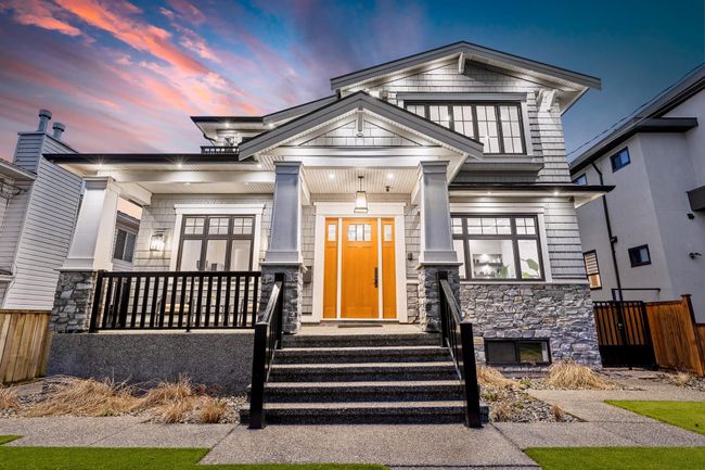 8151 13 Th Avenue, House other with 9 bedrooms, 8 bathrooms and 4 parking in Burnaby BC | Image 3