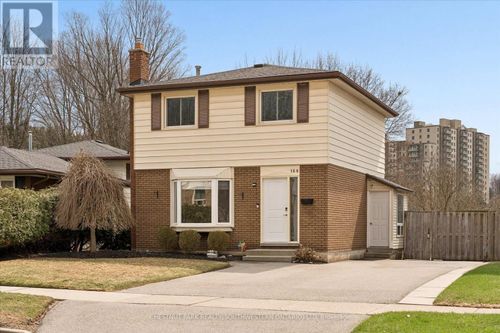 168 Green Valley Dr, Kitchener, ON, N2P1C4 | Card Image