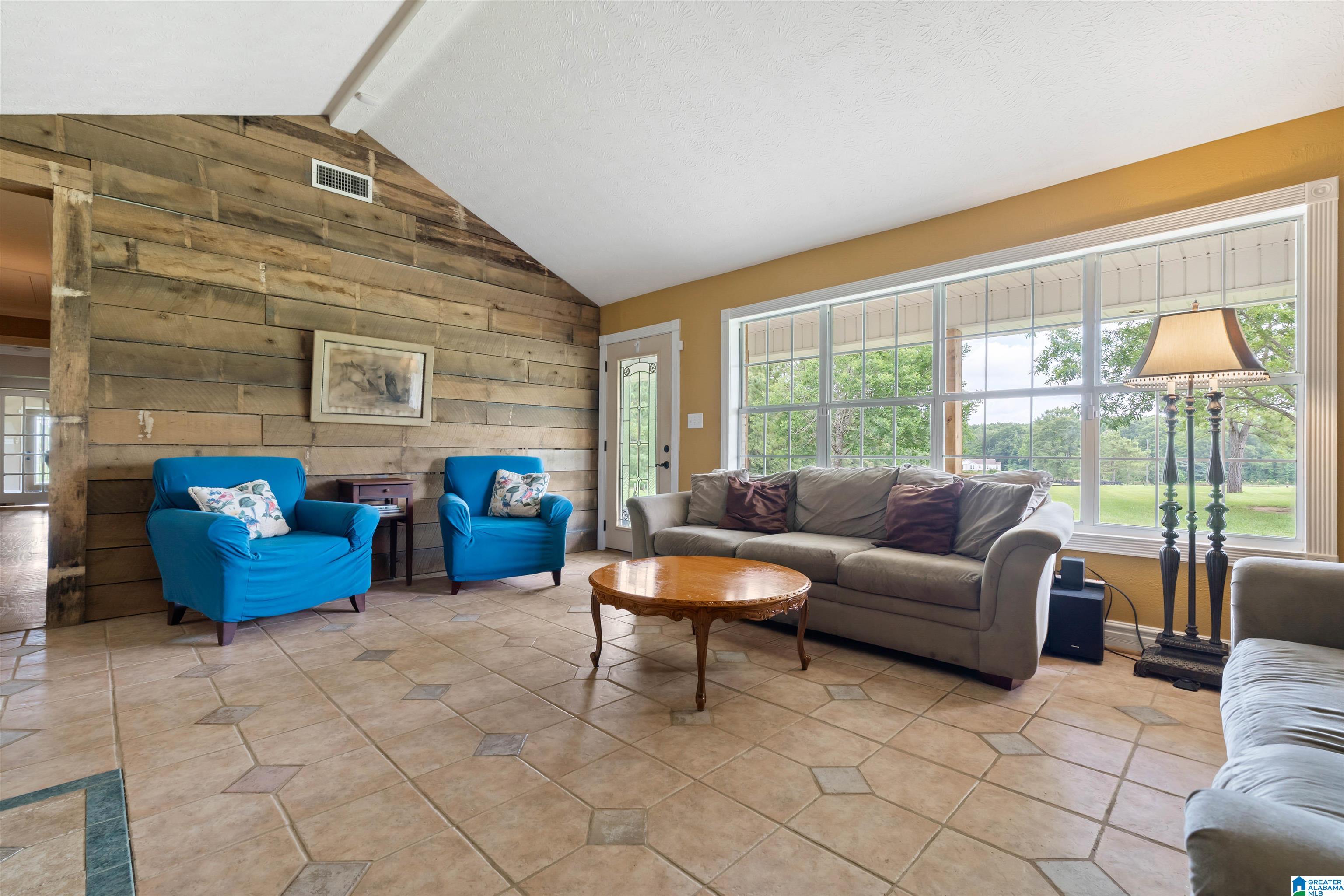 Residential in WILSONVILLE 4
