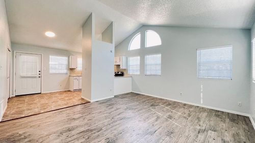 b-8813 Pineridge Dr, Austin, TX, 78729-5426 | Card Image
